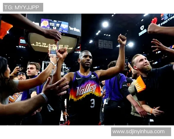 2012年NBA季后赛灰熊与雷霆第二场激战回顾与精彩瞬间分析 2012年NBA季后赛灰熊与雷霆第二场激战回顾与精彩瞬间分析