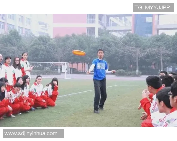 深圳飞盘队的意识变革引发热议探索团队精神与竞技文化的新篇章 深圳飞盘队的意识变革引发热议探索团队精神与竞技文化的新篇章